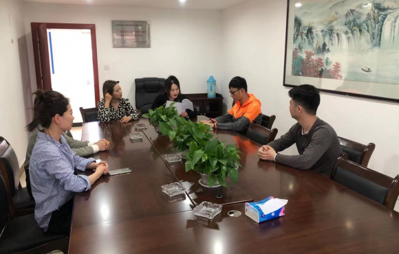 路橋工程局團總支開(kāi)展五四青年座談會(huì )